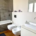 Live - Via Madonetta *