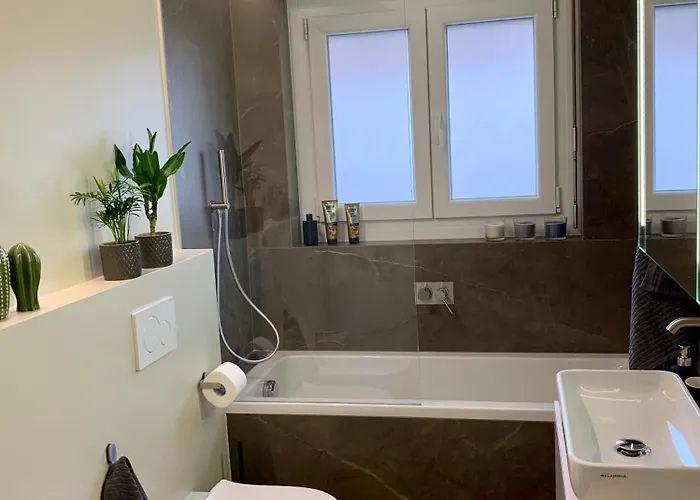 Live - Via Madonetta *