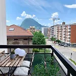 Live - Via Madonetta Apartment